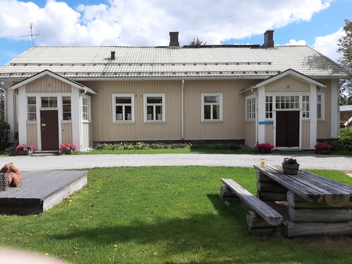 Ellilaen Kievari Toijala Eksteriør billede