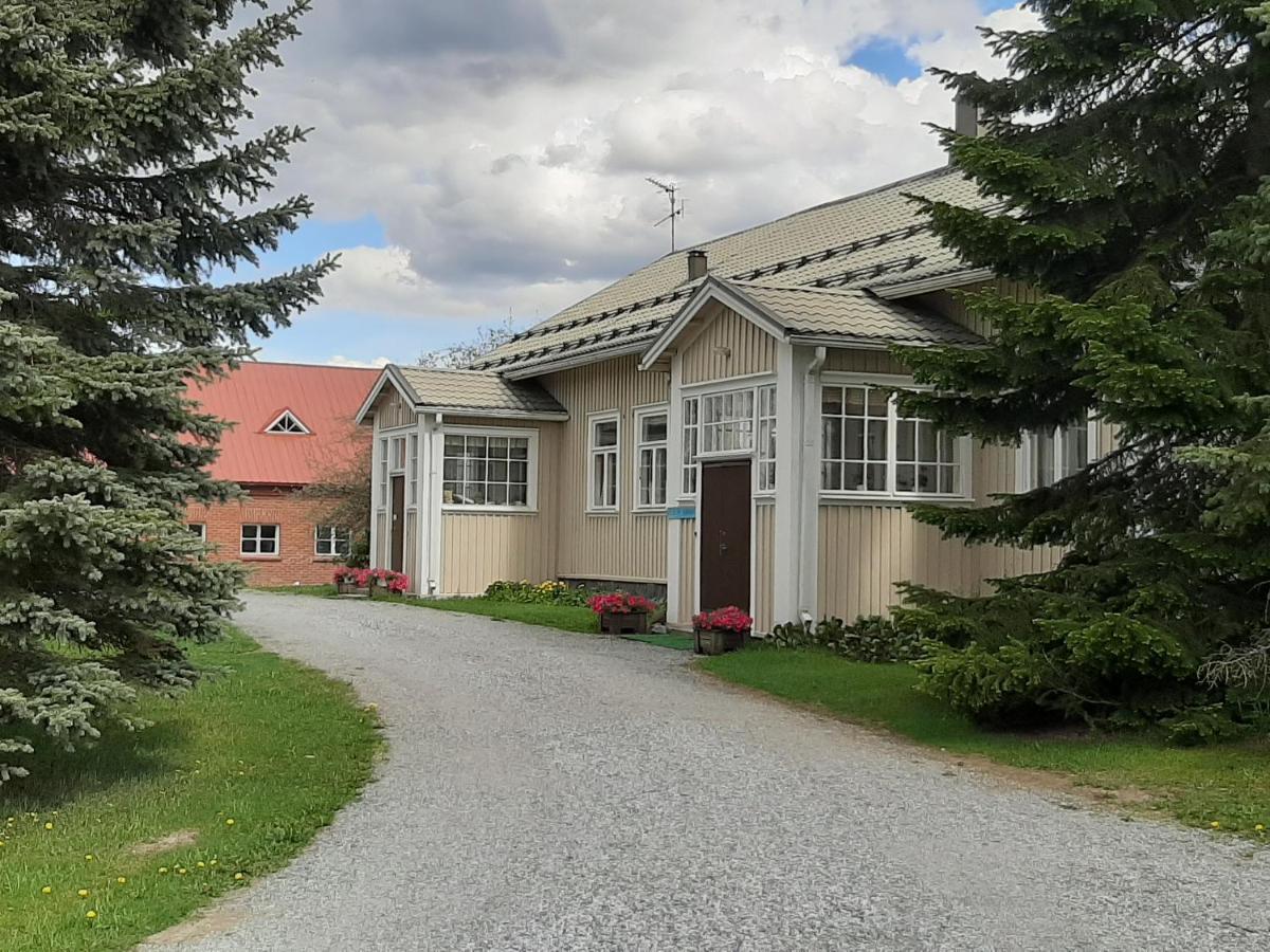 Ellilaen Kievari Toijala Eksteriør billede